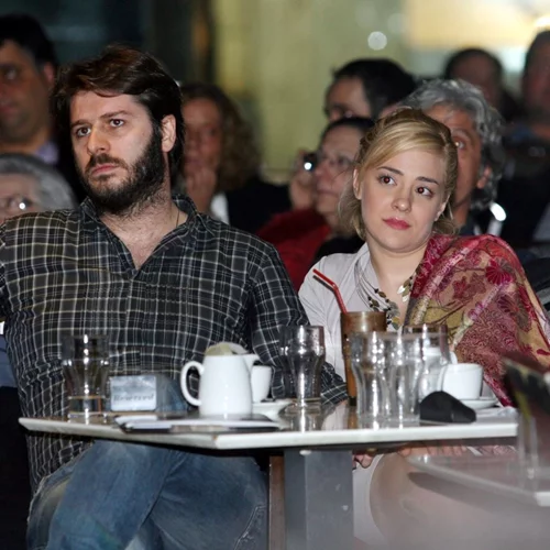 Έτος 2006 | Το ερωτευμένο ζευγάρι Νατάσα Μποφίλιου – Αλέξανδρος Μπουρδούμης σε βραδινή έξοδο στο κέντρο