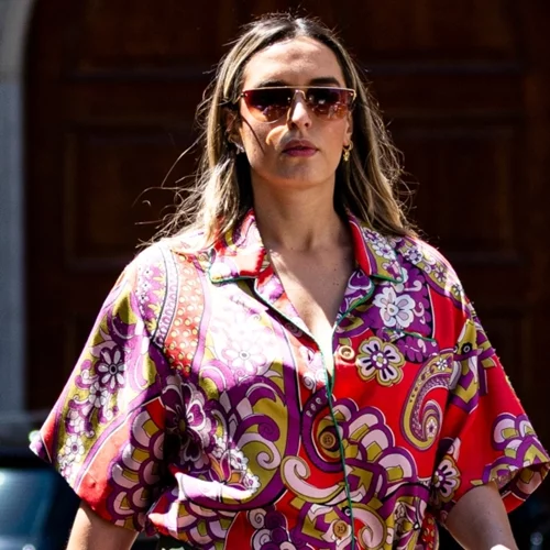 Τέσσερις στιλιστικές συμβουλές για να ντυθείς στην πόλη σαν να είσαι διακοπές