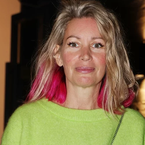 Άριελ Κωνσταντινίδη | Ποζάρει με μπικίνι λίγο πριν φέρει στον κόσμο την κόρη της