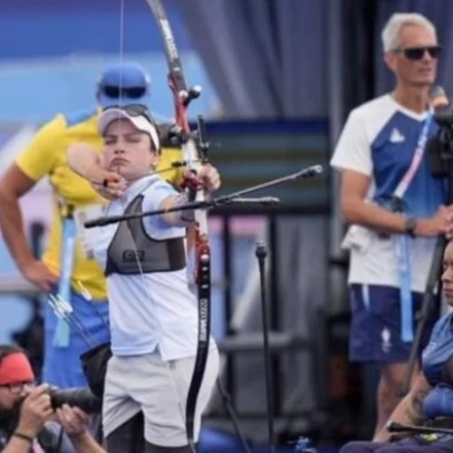 Στους "16" στο Ολυμπιακό τόξο η Ποιμενίδου, 2η νίκη για τη Μέτζου, ήττα για την Ντέντα