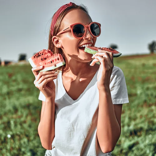 Διατροφή για τον καύσωνα | Οι τροφές που θα σε ενυδατώσουν τώρα