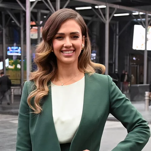 Jessica Alba | Η απίστευτη ομοιότητα με τη 13χρονη "δίδυμη" κόρη της