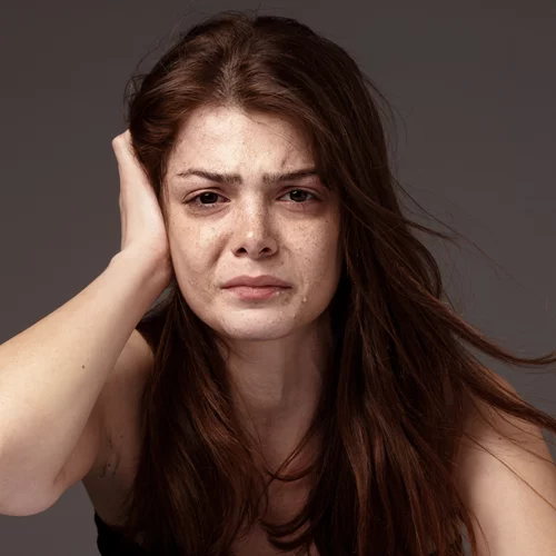 Παγκόσμια Ημέρα για την Εξάλειψη της Βίας κατά των Γυναικών | Οδηγίες προς κακοποιημένες γυναίκες