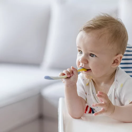 Η Δέλτα μαθαίνει στα μωράκια από 6 μηνών να τρώνε τα λαχανικά τους