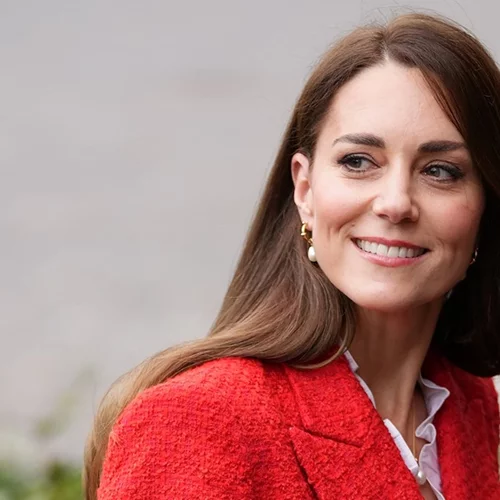 Επίσκεψη στη Δανία | Η Kate Middleton φόρεσε ξανά το αγαπημένο της tweed σακάκι από το Zara