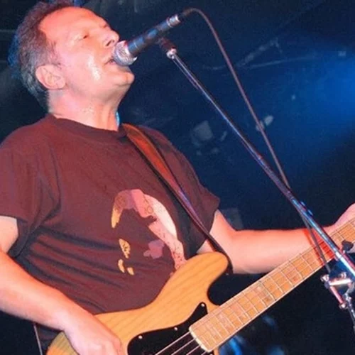 Πέθανε ο Αντώνης Τουρκογιώργης στα 73 του χρόνια: O μπασίστας και η φωνή των Socrates