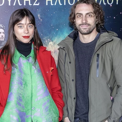 Τζωρτζίνα Λιώση | Η σπάνια δημόσια εμφάνισή της με τον Ντένη Μακρή