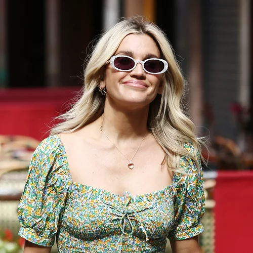 10 must have κομμάτια που θα φοράς ξανά και ξανά το καλοκαίρι