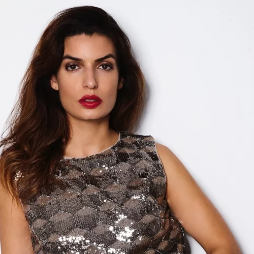 Η Τόνια Σωτηροπούλου με το ιδανικό Marks & Spencer φόρεμα για τις γιορτές