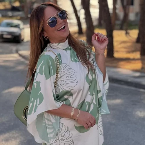 Η Νάνσυ Ζαμπέτογλου με τη denim φούστα από τη Mango που θα φοράς non stop το καλοκαίρι