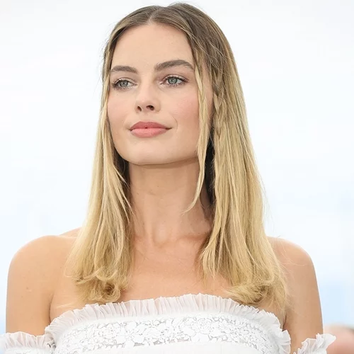 Αυτά είναι τα 3 πιο κολακευτικά ρουζ για ξανθιές