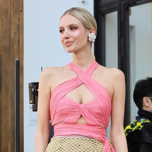 7 στιλιστικά λάθη που δεν πρέπει να κάνεις ως καλεσμένη σε γάμο