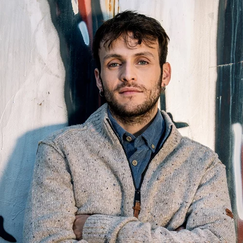 Ο Γιώργος Μπένος προτείνει τα must have κομμάτια του χειμερινού στιλ για την πόλη και τις εξορμήσεις στην εξοχή