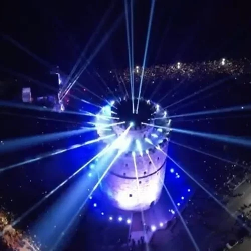 Viral η Θεσσαλονίκη με το εορταστικό της πρόσωπο – Ο Λευκός Πύργος, ο φωτισμός και το Μετρό "έσπασαν" ταμεία