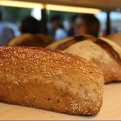 ΒΕΑ | Το φρέσκο ψωμί στην Ελλάδα, παραμένει από το 2020 το 2ο φθηνότερο στην Ευρώπη