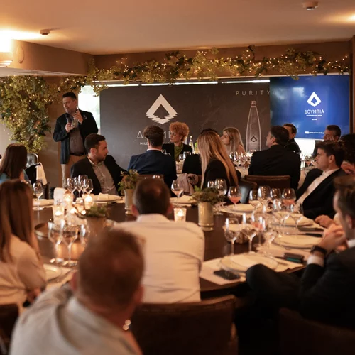 ΔΟΥΜΠΙΑ και υψηλή γαστρονομία στο εστιατόριο Μαύρη Θάλασσα