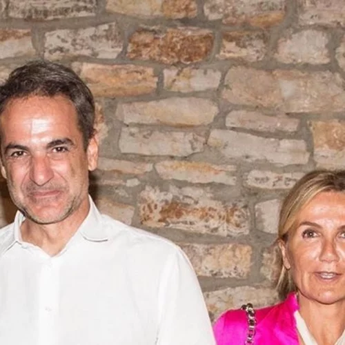 Κυριάκος και Μαρέβα Μητσοτάκη | Πλάνα από το σπίτι τους στον Λυκαβηττό