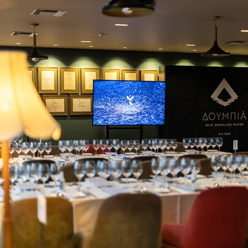 Υψηλή γαστρονομία στο Βαρούλκο συνοδεία του ανθρακούχου φυσικού μεταλλικού νερού ΔΟΥΜΠΙΑ