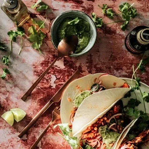 Ελαφρύ βραδινό με τορτίγια | 5 υγιεινές συνταγές για κρύα σάντουιτς