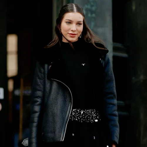 Πώς θα φορέσεις τις μάξι φούστες αυτόν τον χειμώνα