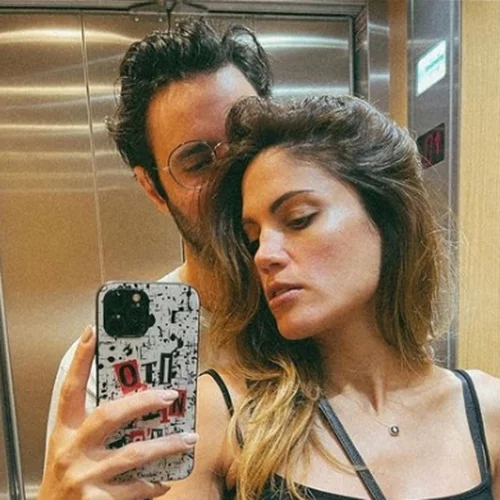 Μαίρη Συνατσάκη - Ίαν Στρατής | Οι προετοιμασίες για το παιδικό δωμάτιο - Η λεπτομέρεια που ίσως "πρόδωσε" το φύλο του μωρού