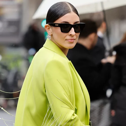 7 συμβουλές μόδας για να φορέσεις τα έντονα χρώματα χωρίς στιλιστικά λάθη