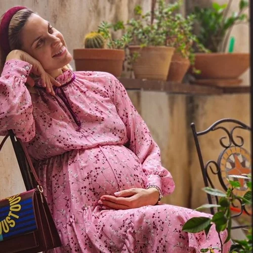 Η Μαντώ Γαστεράτου μιλά για τα κιλά που έβαλε στην εγκυμοσύνη | "Kοντά στα 90"