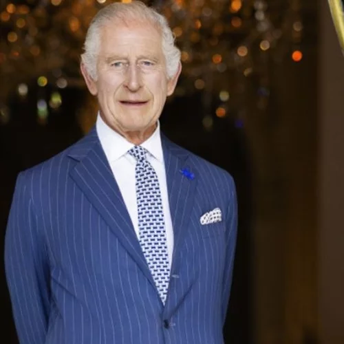 Ο βασιλιάς Κάρολος διαγνώστηκε με καρκίνο