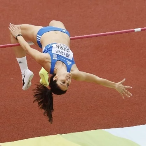 Η Γκούσιν προκρίθηκε στον τελικό του ύψους