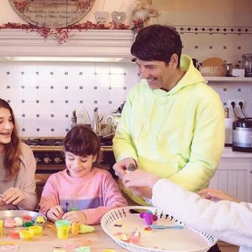 Τρυπώσαμε στα ωραιότερα σπιτια των Ελλήνων celebrities