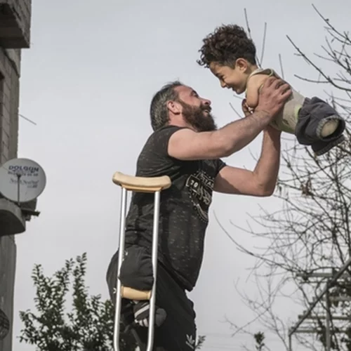 Βραβεύτηκε ως η φωτογραφία της χρονιάς | Τι απέγιναν όμως οι δύο εικονιζόμενοι;