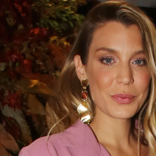 Κατρίνα Τσάνταλη | Κάηκε το καταφύγιο ζώων της στο Πολυδένδρι