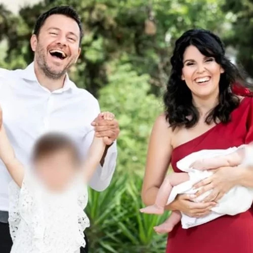 Ηλέκτρα Αστέρη | Μαυρισμένη και ανανεωμένη στην Καραϊβική - Πώς συνδύασε τη μίνι φούστα της;