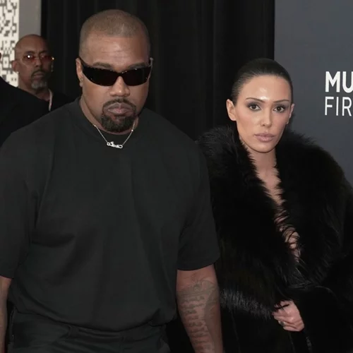 Η γυμνή αλήθεια της Bianca Censori