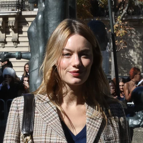 3 χτενίσματα που κάθε stylish Παριζιάνα θα ζητούσε στο hair salon