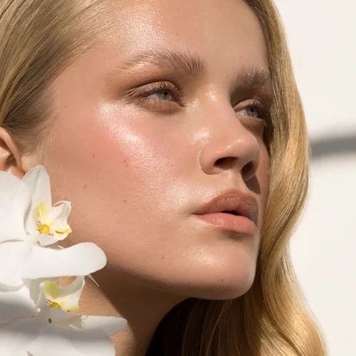 Αντιγήρανση & Ενυδάτωση | Οι καλύτερες κρέμες με ρετινόλη και υαλουρονικό οξύ