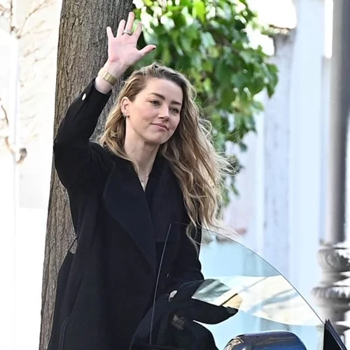 "Δεν θέλω να χρησιμοποιώ τη φωνή μου"| Η Amber Heard σε σπάνια δήλωση 4 χρόνια μετά τη δίκη εναντίον του Johnny Depp