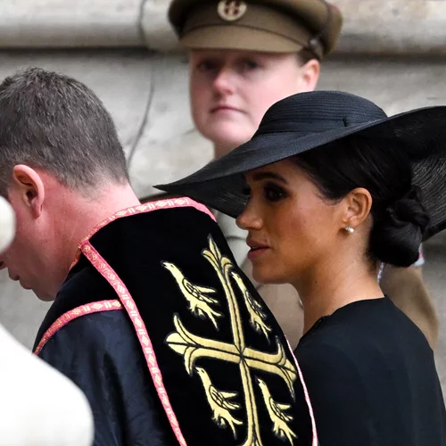 Meghan Markle | Το μακιγιάζ με το οποίο "έσπασε" το πρωτόκολλο στην κηδεία της βασίλισσας Ελισάβετ