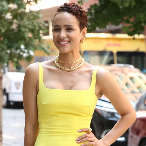 Τα φορέματα που φοράνε πάντα οι Γαλλίδες το καλοκαίρι