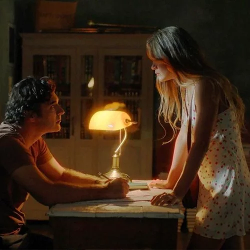 "Maestro" | "Συγκλονιστικό που ακούς τη βία ενώ είναι στο αθόρυβο"