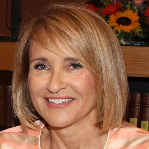 Σε Χριστουγεννιάτικο mood η Μάρα Ζαχαρέα - Ξεκίνησε τον στολισμό στο σπίτι της