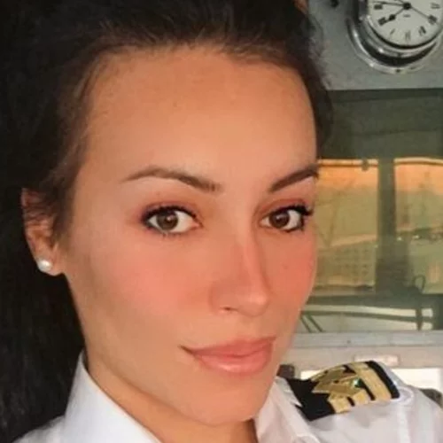 Μαριάνθη Κάσδαγλη | Ρίχνει τα βέλη της σε Κόρο, Νικολέτα, Καρολίνα (vid)