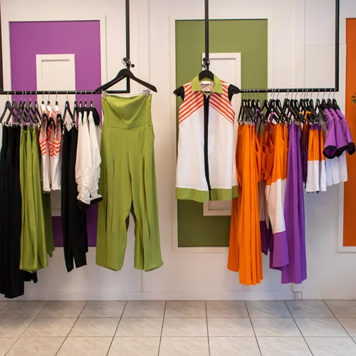 Το μεγάλο bazaar του Aiki Diounot με μοναδικές τιμές