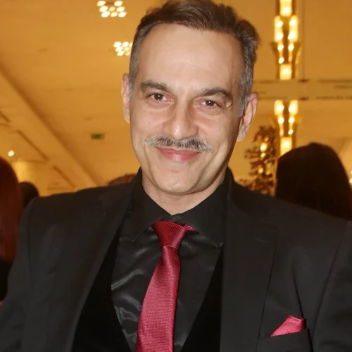 Κρατερός Κατσούλης | Εξακολουθεί να νοσηλεύεται η μητέρα του (βίντεο)