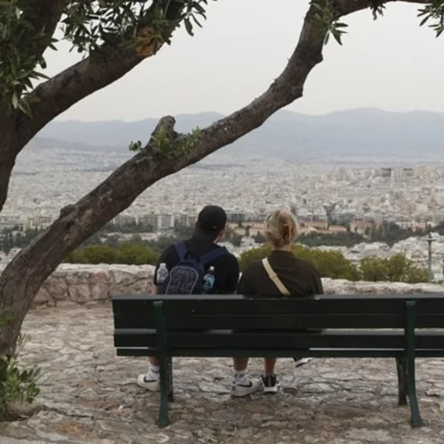 Καιρός | Υψηλές θερμοκρασίες και αφρικανική σκόνη σήμερα - Πού θα βρέξει