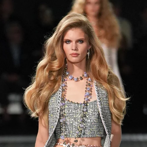 Βαριά μαλλιά, που "πέφτουν"; Πώς θα χαρίσεις μεγαλύτερη διάρκεια στα (beach) waves σου