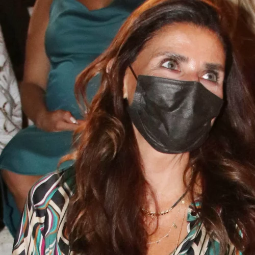 Μαρινέλλα | Σπάνια εμφάνιση της κόρης της, Τζωρτζίνας Σερπιέρη, και του 18χρονου εγγονού της