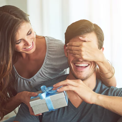 Βρήκαμε τα ιδανικά δώρα που θα προσφέρεις στον αγαπημένο σου για του Αγίου Βαλεντίνου