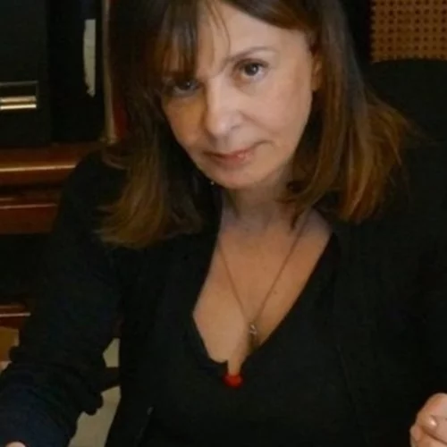 Έρση Σωτηροπούλου | Τι γνωρίζουμε για την Ελληνίδα συγγραφέα που είναι υποψήφια για Νόμπελ Λογοτεχνίας;