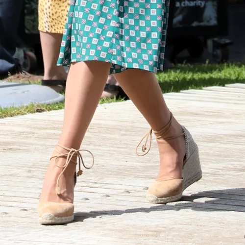 10 ζευγάρια εσπαντρίγιες που μπορείς να συνδυάσεις με τα πάντα